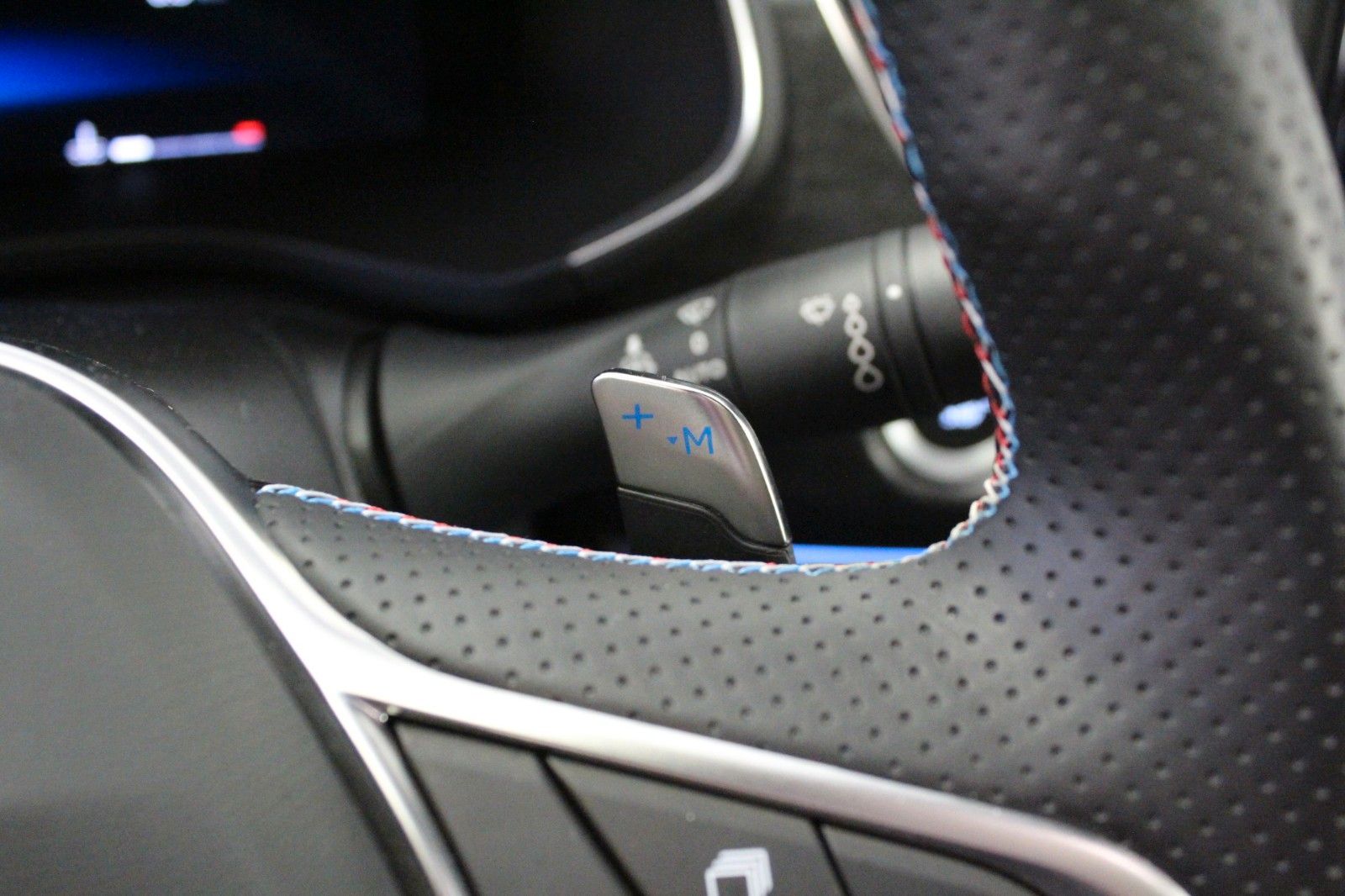 Fahrzeugabbildung Renault Arkana E-Tech Full Hybrid 160 Esprit Alpine
