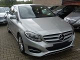 Mercedes-Benz B 180 Style MB Anhängerkuppl / Navig / Rückfahrk - : Van, Mb