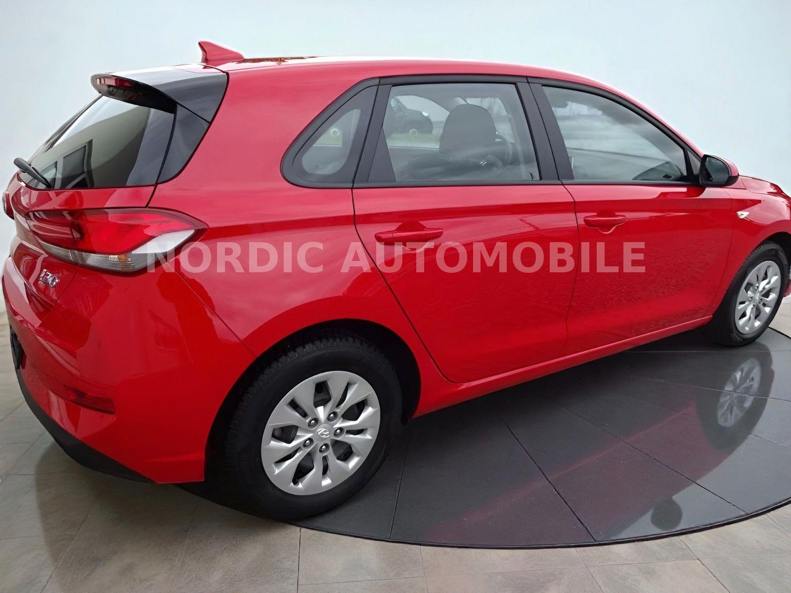 Hyundai i30 1.5 Pure