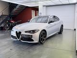 Alfa Romeo Giulia 2.0 Competizione Q4 Turbo Panoramadach - Alfa Romeo Giulia mit Panoramadach
