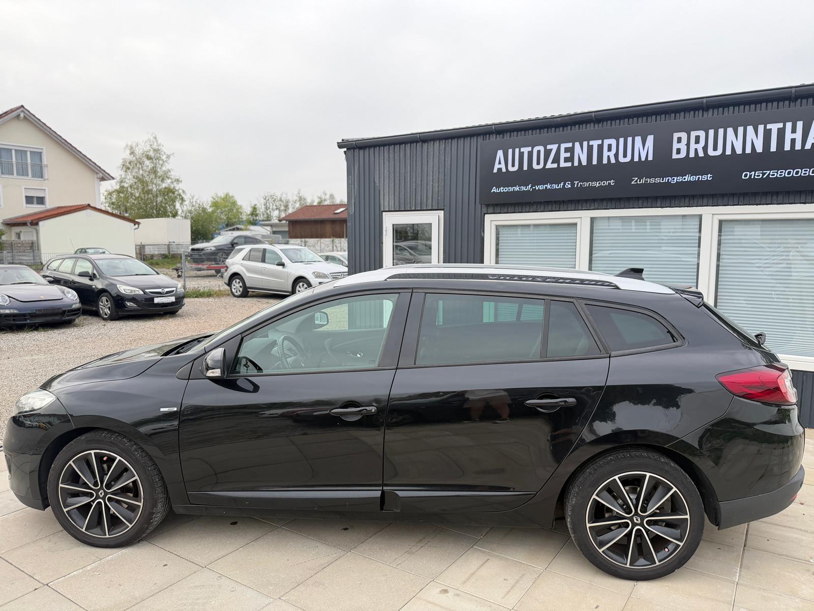 Renault Megane 2013 — photo 8
