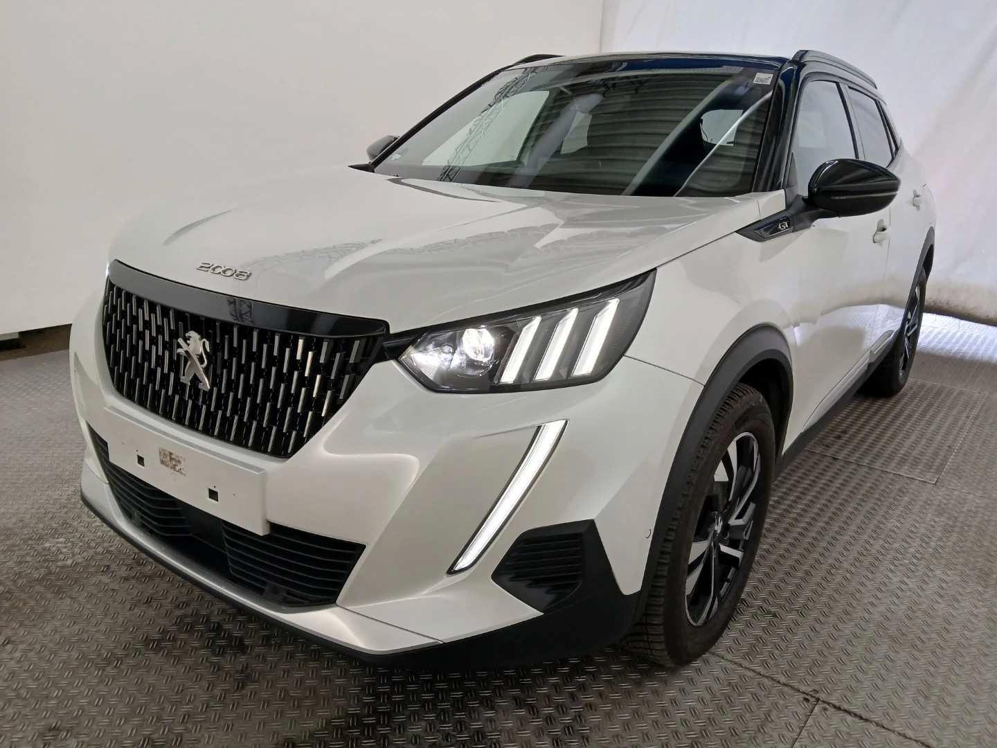 Peugeot 2008 GT Automatik Kamera Navi DAB LED Klima 1.Hd