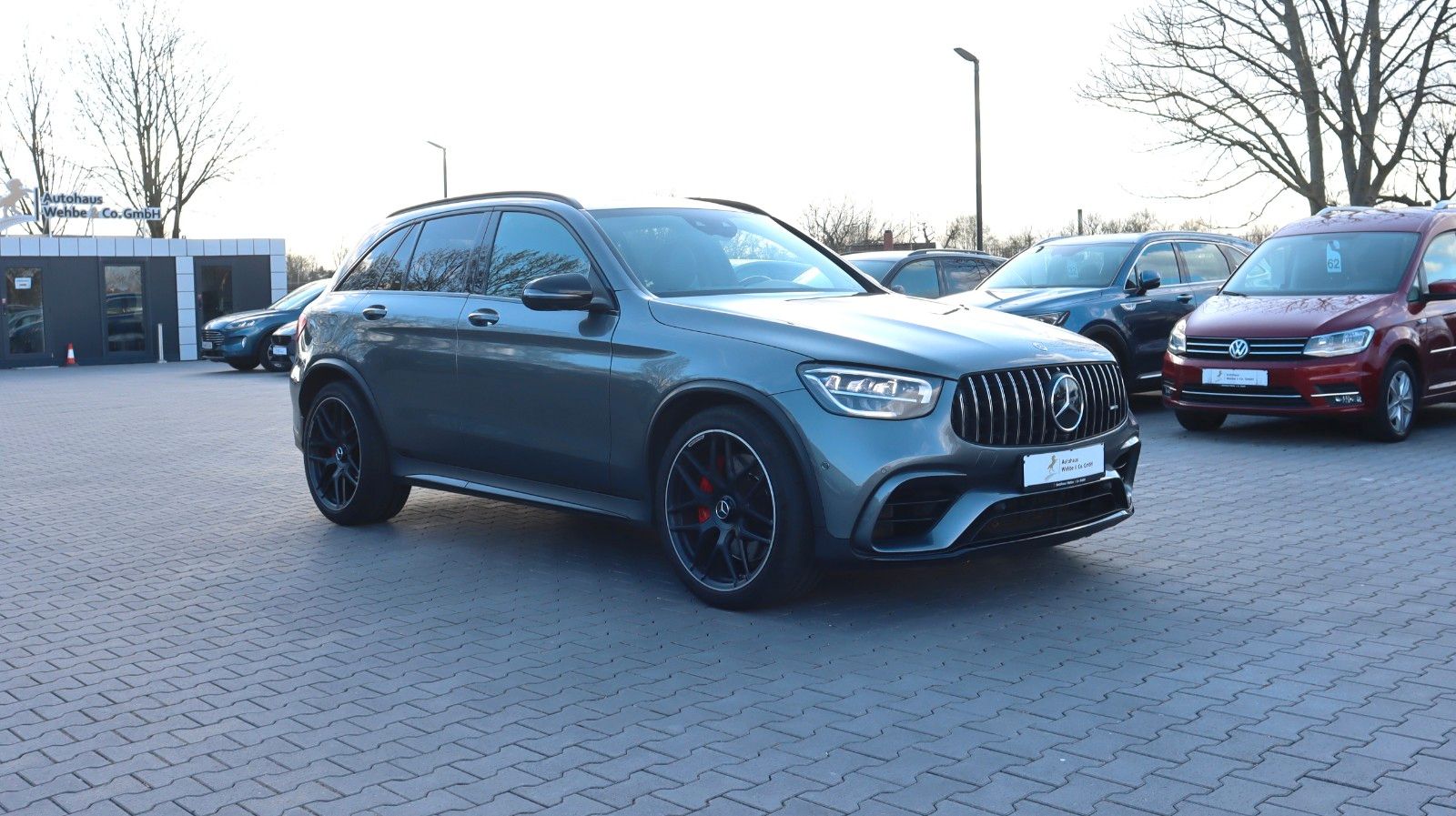 MERCEDES-BENZ GLC 63 S AMG 4M Virtual 360° Carbon HUD AHK ACC
