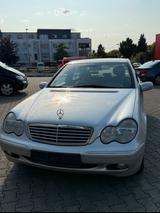 Mercedes-Benz Mercedes C220 CDI - gebrauchte Mercedes-Benz C 220 aus dem Jahr 2001