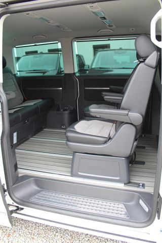 Volkswagen T6.1 Multivan Generation SIX DSG wie Highline