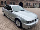 BMW 525i A Exclusive 1. Hand Schiebedach Scheckheft