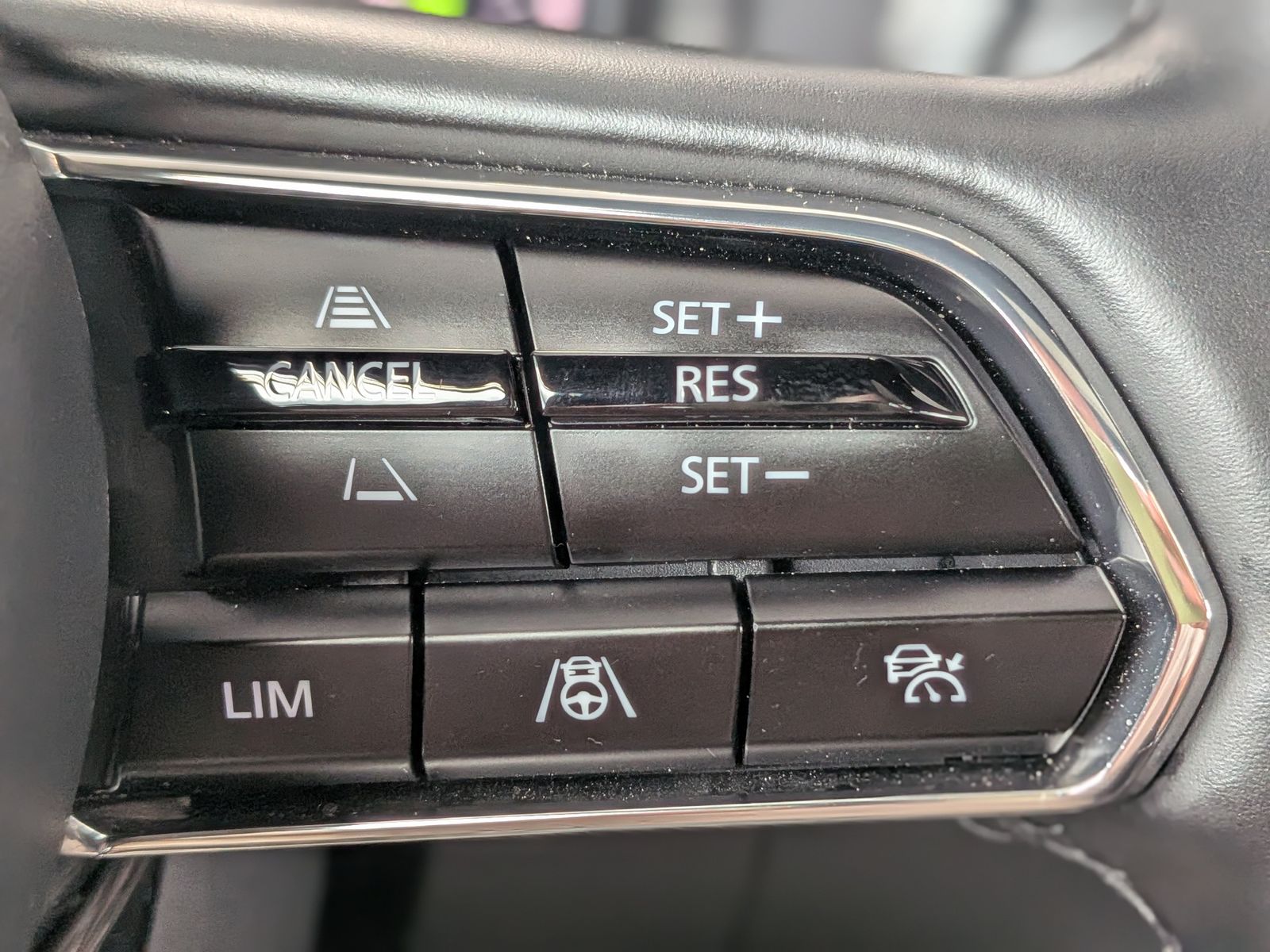Fahrzeugabbildung Mazda CX-60  e-SKYACTIV-D254 HOMURA+ AWD Pano HUD Bose
