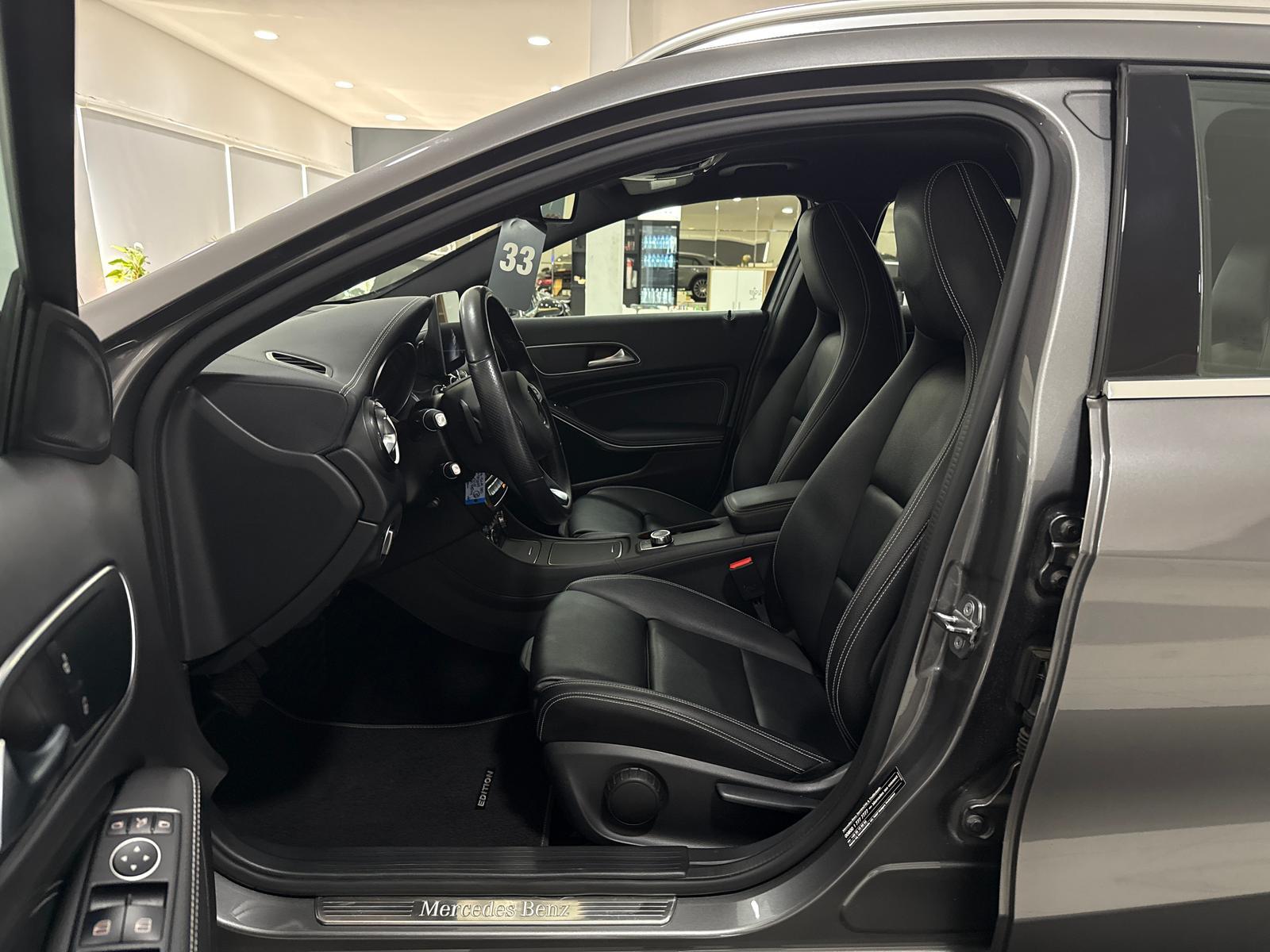 Mercedes-Benz GLA 250 4M AMG-LIN *KAM*DAB*18-ZOLL*LED*SHZ*