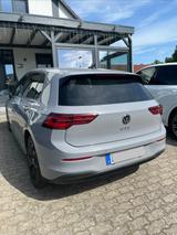 Volkswagen VW Golf VIII GTE 245PS IQ AHK 18Zoll Ambiente