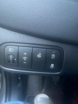 Kia Auto verkaufen Kia - gebrauchte Kia Carens aus dem Jahr 2015
