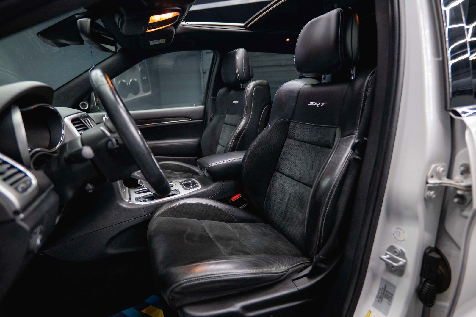 Fahrzeugabbildung Jeep Grand Cherokee 6.4 SRT V8 *Unfallfrei*Pano*COC*