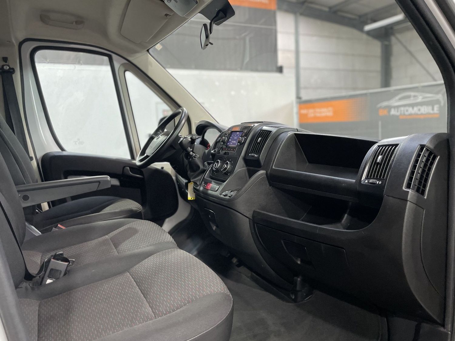 Fahrzeugabbildung Opel Movano HKa L2H2 3,5t Edition #Tempomat#Klima#DAB