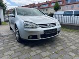 Volkswagen Golf V Lim. Tour 1.9 TDI/Klima/Navi/SHZ/Euro4 - Volkswagen Golf aus 2007: TDI