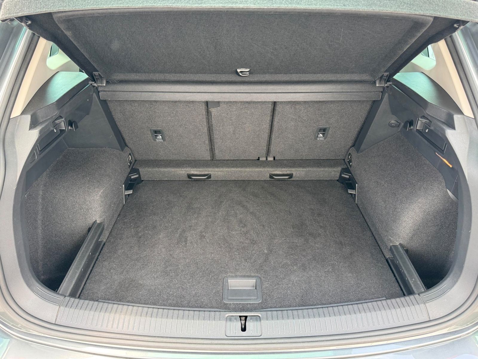 Volkswagen Tiguan Comfortline 1.5 TSI OPF NAVI+KAMERA+LED.. foto 22