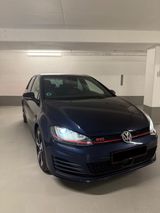 Volkswagen Golf 7 GTI Performance Voll DSG DCC Pano Dyn AHK - Volkswagen Golf: Leder, GTI