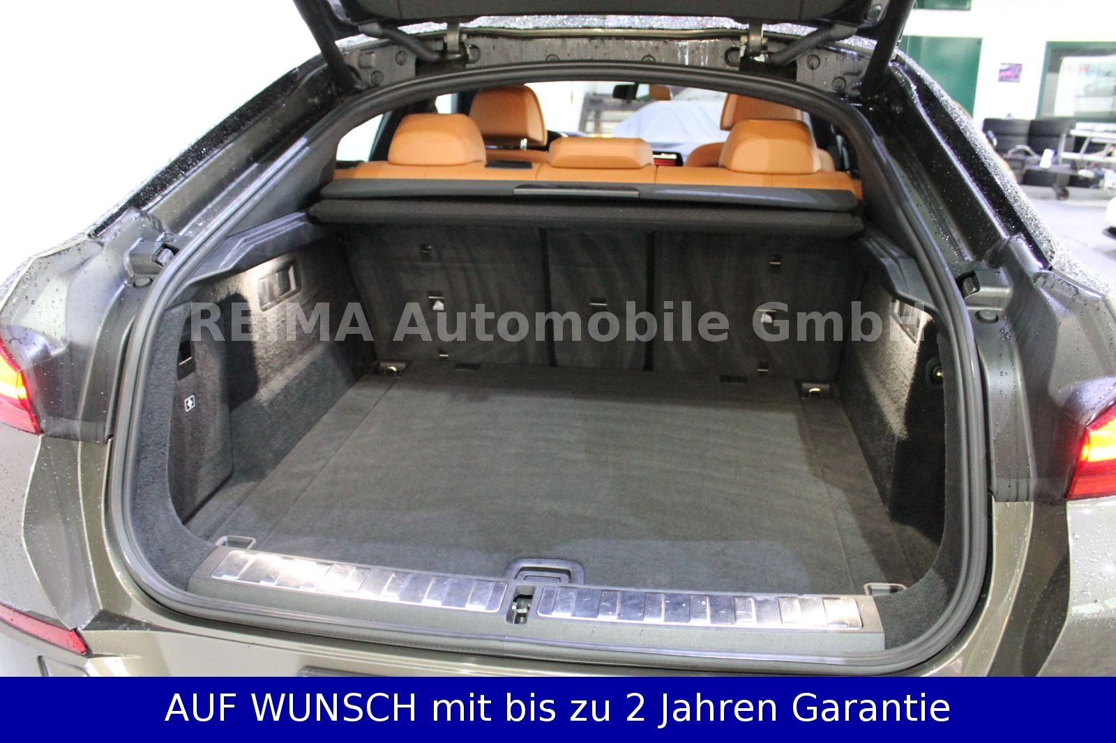 Fahrzeugabbildung BMW X6 xDrive 40 d, Laser, HUD, ACC, 360°, H&K