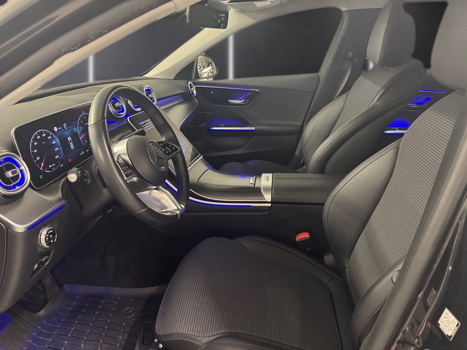Fahrzeugabbildung Mercedes-Benz C 200 T Avantgarde*Distro*360°*Totwink*Night*LED