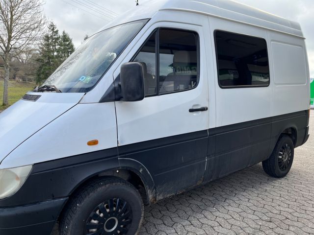 Mercedes-Benz Sprinter 213 CDI*KLIMA*MIT BETT*6 SITZER*AHK