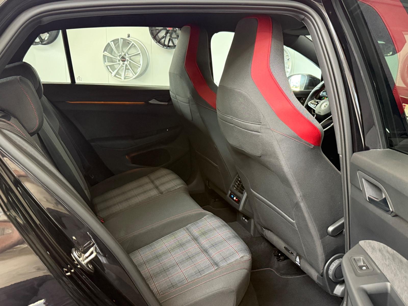 Volkswagen Golf VIII Lim. GTI DSG*LED*TEMP*VCOCKPIT, миниатюра 16