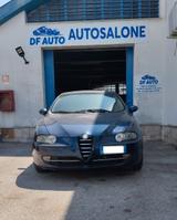 Alfa Romeo 147 1.9 JTD (115 CV) cat 5p. Distinct - blaue Alfa Romeo 147
