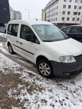 Volkswagen Caddy Life 1.4 5-Sitzer Standard - Volkswagen Caddy: Standard