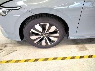 Volkswagen Golf - Bild 9