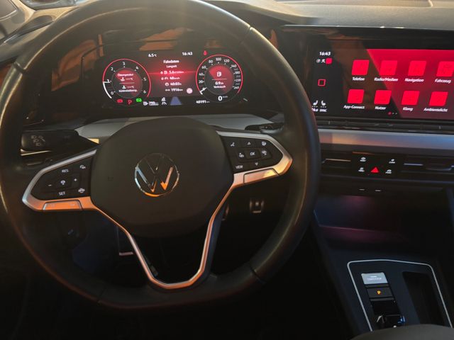 Golf MOVE 2,0 l TDI*ACC*NAVI*Plus Paket*AHK*APP*