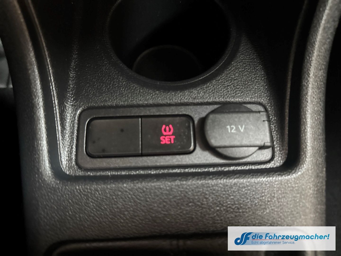 Fahrzeugabbildung Volkswagen up! take GA teilb.Rücksb AUX MP3 CD Tagfahrlicht