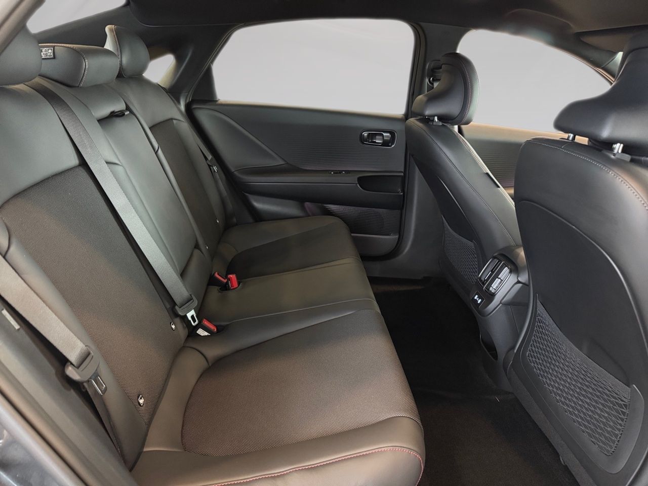 Fahrzeugabbildung Hyundai IONIQ 6 N Line Elektro 84 kWh *CARPLAY*NAVI*SHZ*