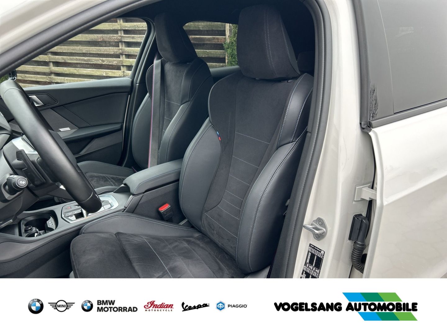 Fahrzeugabbildung BMW 120 dA,M Sport,AHK,H&KSound,19''LMfelge,MPaketPr