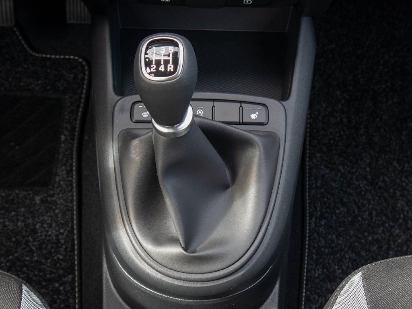 Hyundai i10 – Bild 11