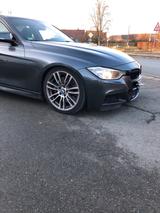 BMW 335i F31 Touring Schaltgetriebe M Pake... - BMW 335: Kombi, 335i