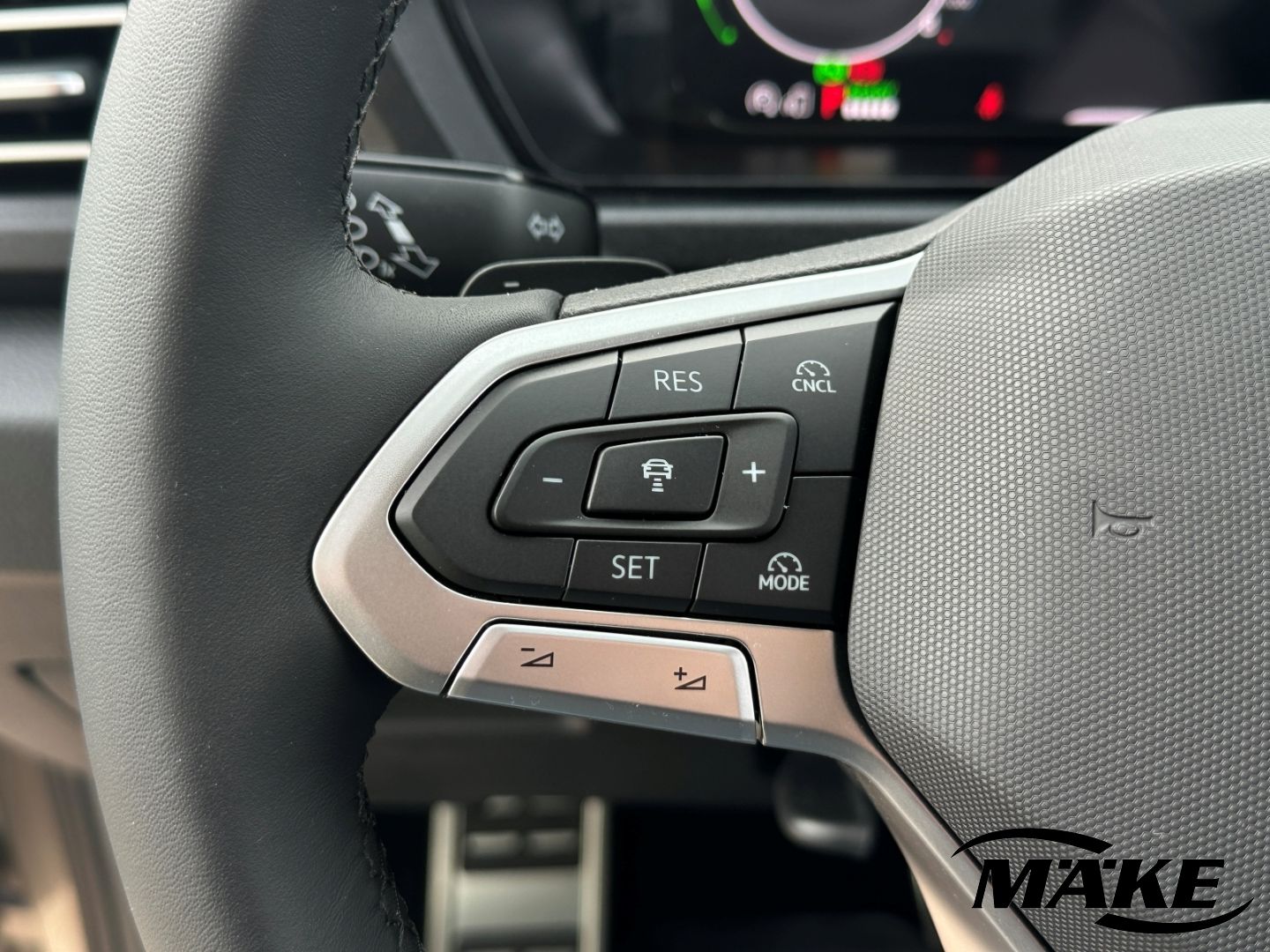 Caddy Goal 1.5 eHybrid DSG AHZV LED ACC RFK NAV