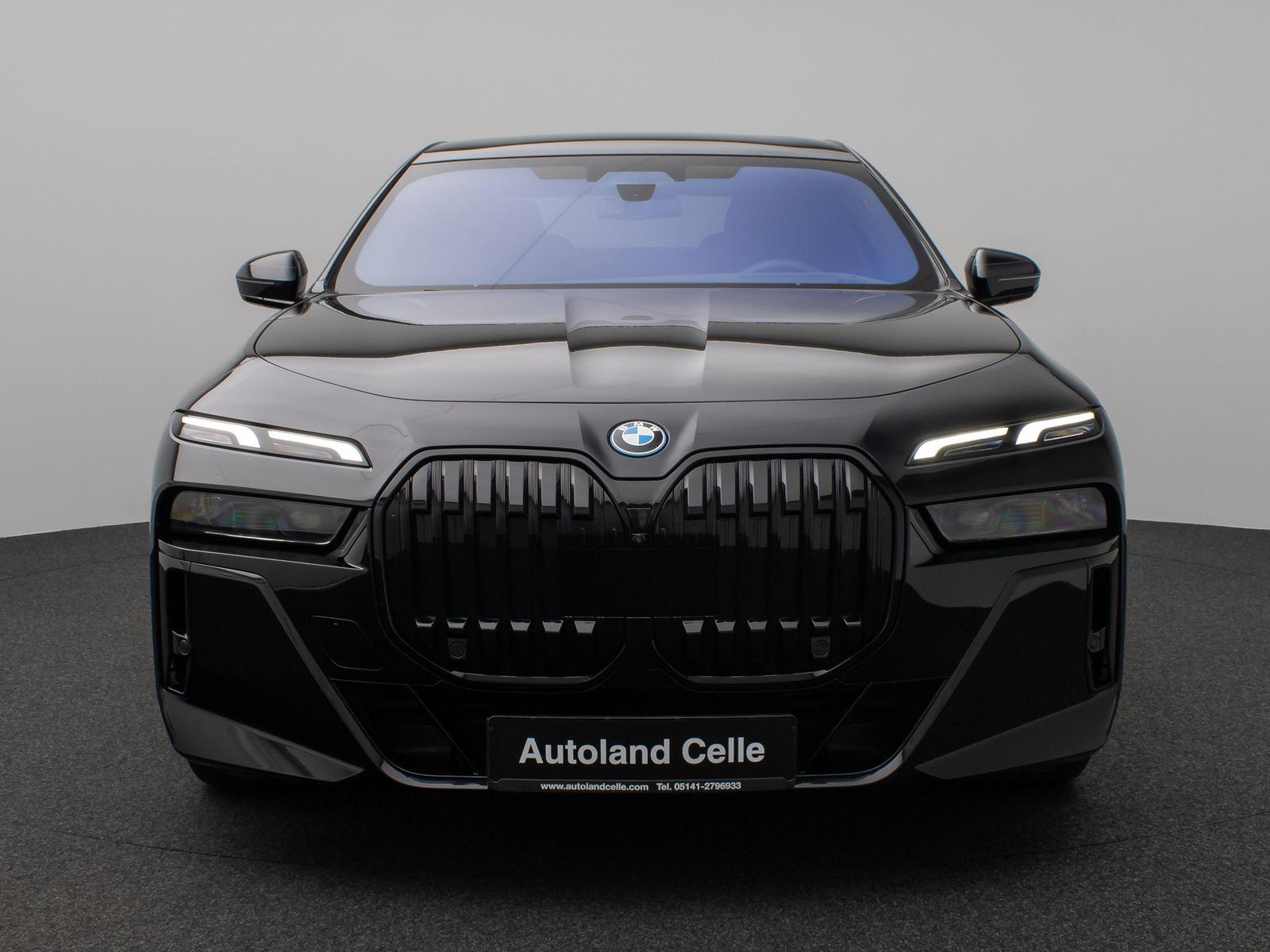 Fahrzeugabbildung BMW i7 xD60 M-Sport HUD Pano 360°Massage ACC Soft 21