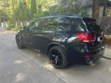 BMW X5 xDrive30d M Sport AHK HuD eSitze BMW Scheckhe - BMW: E30