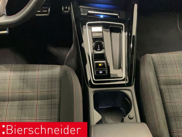 Volkswagen Golf - Bild 17