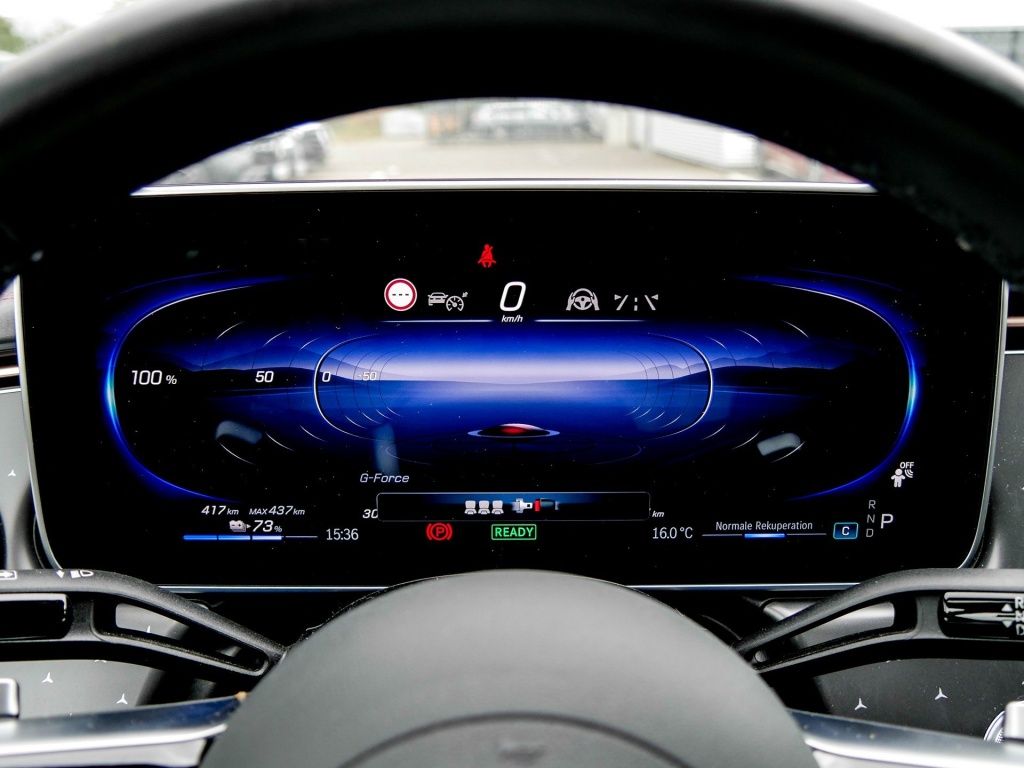 Mercedes-Benz EQE 300 AMG-Sport AIRM HAL DIGITAL Night 360° 21 foto 14