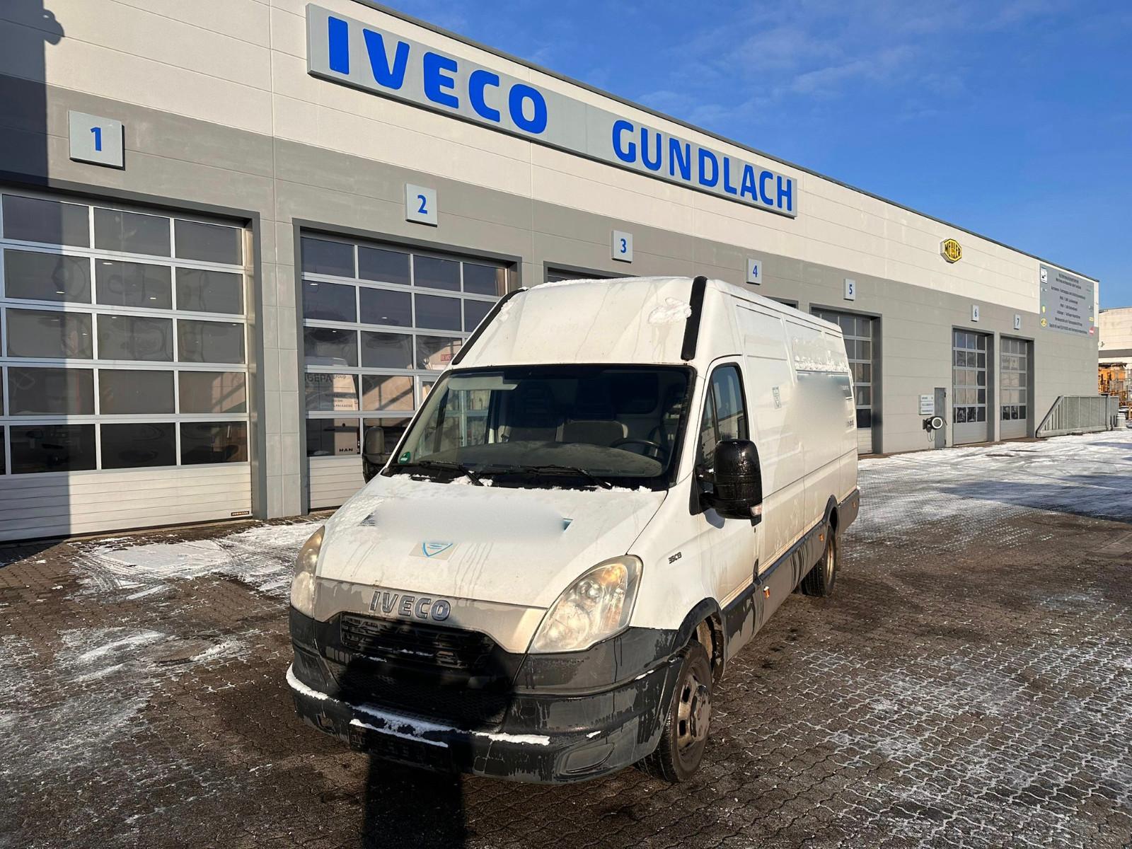 Iveco 35C13 Kastenwagen Klima AHK