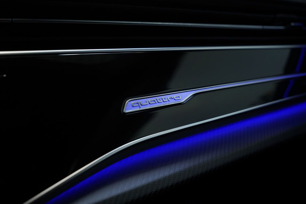 Audi Rsq8
