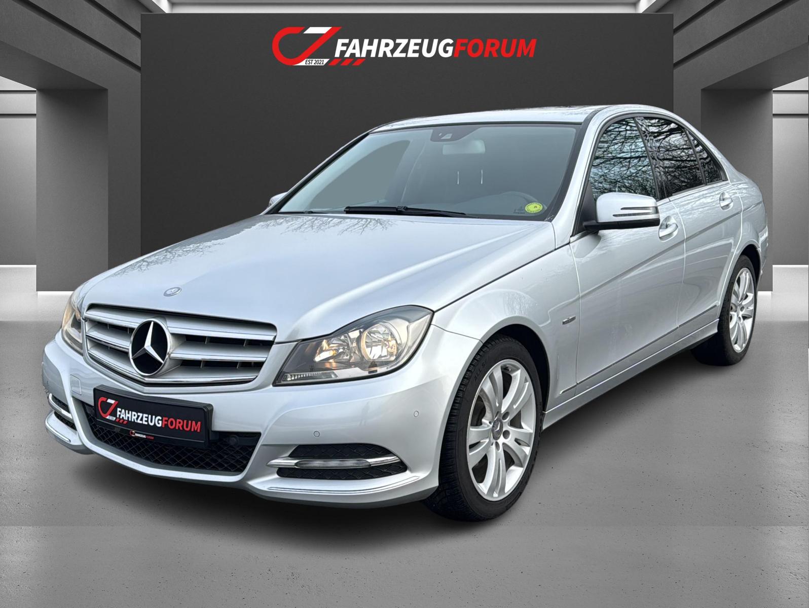 Mercedes-Benz C 180 CGI BlueEfficiency 
