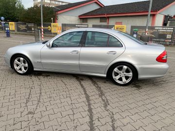 Mercedes E 200 - 6
