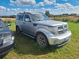 Dodge Nitro SXT 2.8 CRD 4WD Autom. SXT - Dodge Nitro: Von Privat