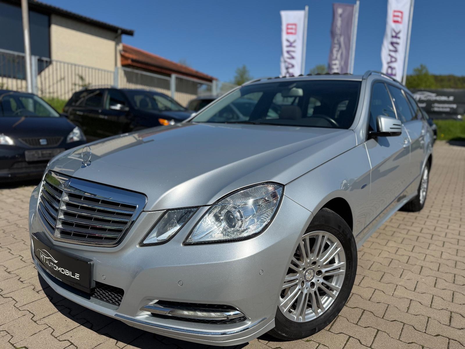 Mercedes-Benz E 220 CDI T-Modell 2-HAND*NAVI*AHK*SCHIEBEDACH