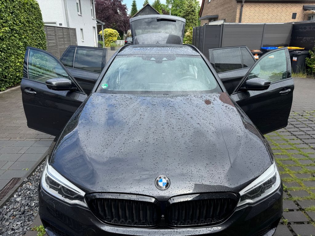 Image of BMW 540
