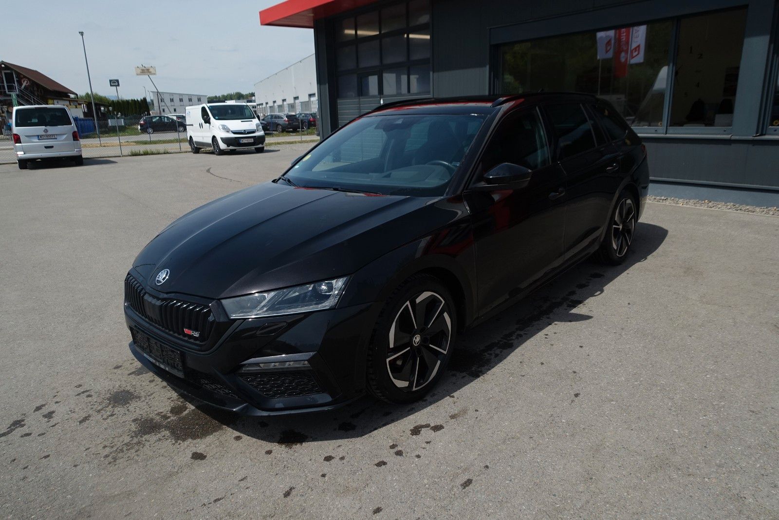 Skoda Octavia Combi RS 4x4 *MATRIX*AHK*EXP. 15990*