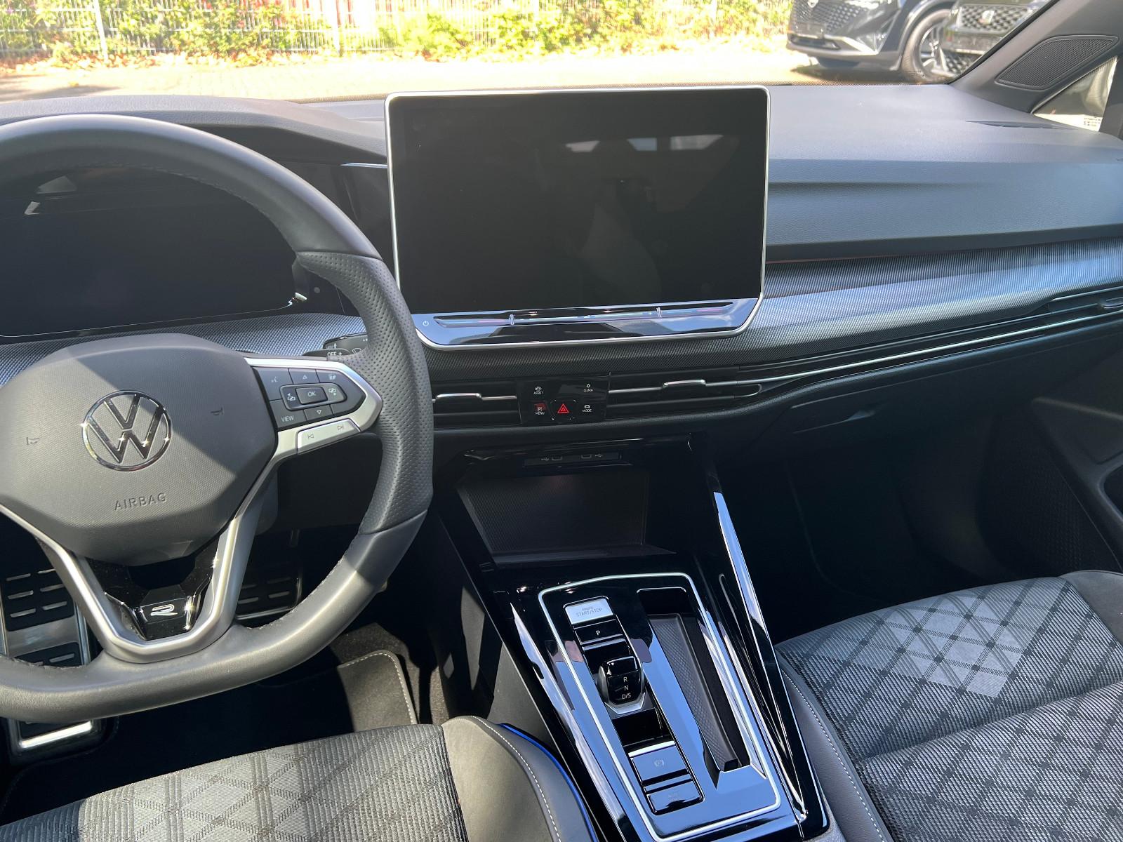 Volkswagen Golf VIII Lim 1.5 eTSI R-Line-LED-KAM-NAVI-GARAN, миниатюра 14