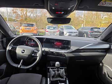 Bild 12 Opel Astra ST GS NAVI/SHZ+LHZ/PDC VO+HI+360CAM/ACC