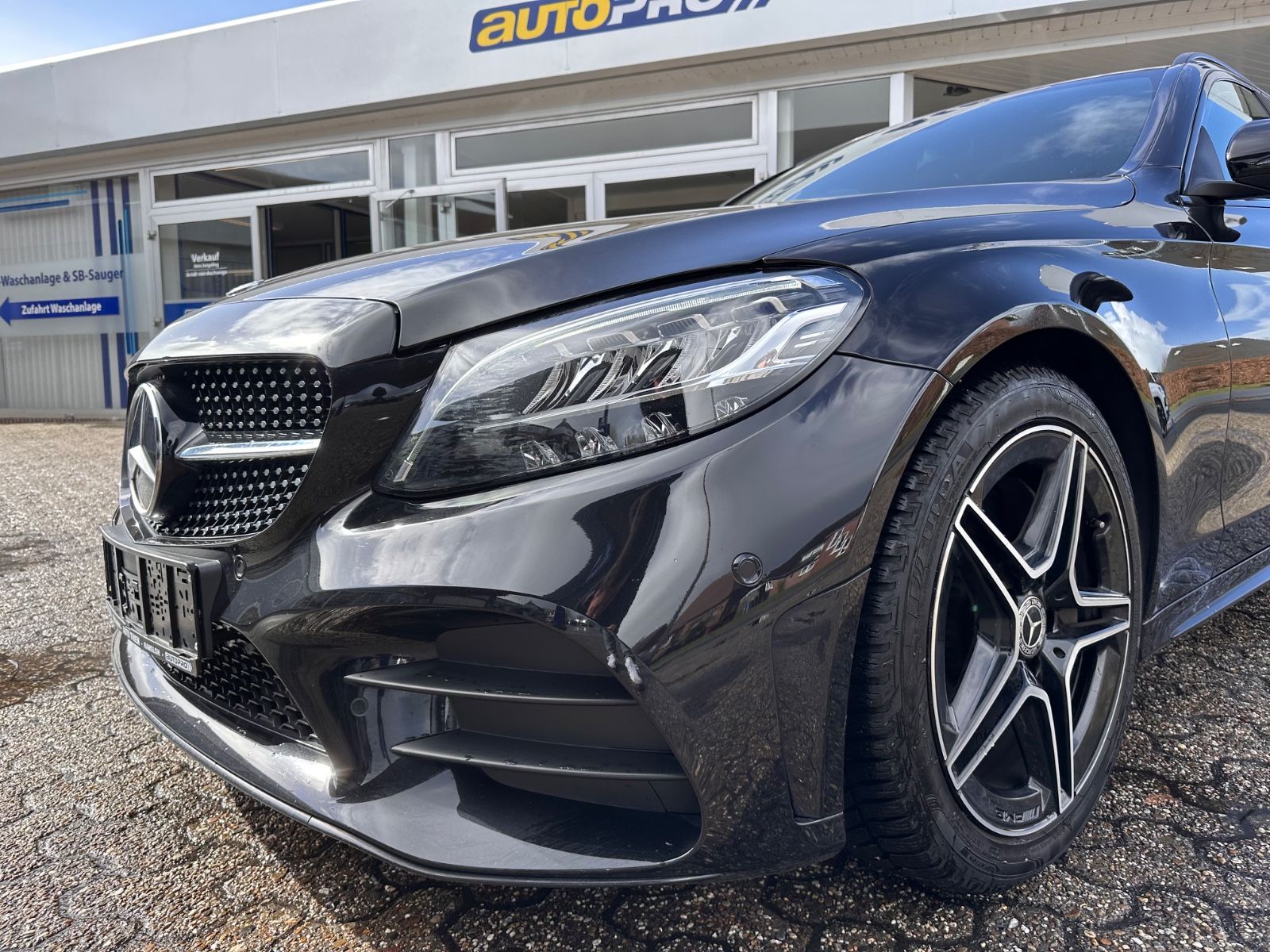 Fahrzeugabbildung Mercedes-Benz C 300 T-Modell AMG Line Night/AHK/LED/Navi/eHeck