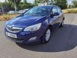 Opel Astra J Lim. 5-trg. Design Edition, GARANTIE! - Opel Astra: Blau