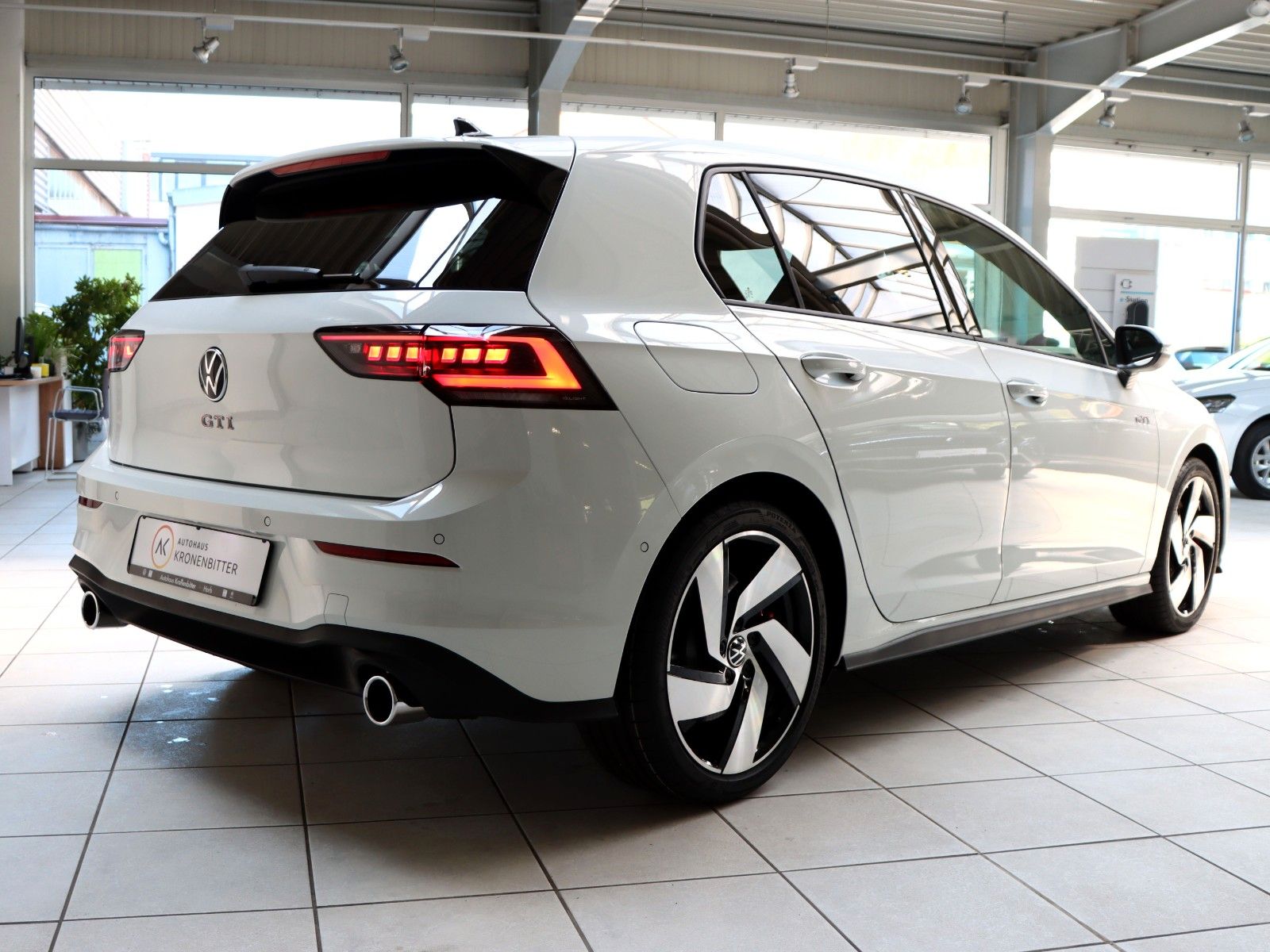 Volkswagen Golf - Bild 8